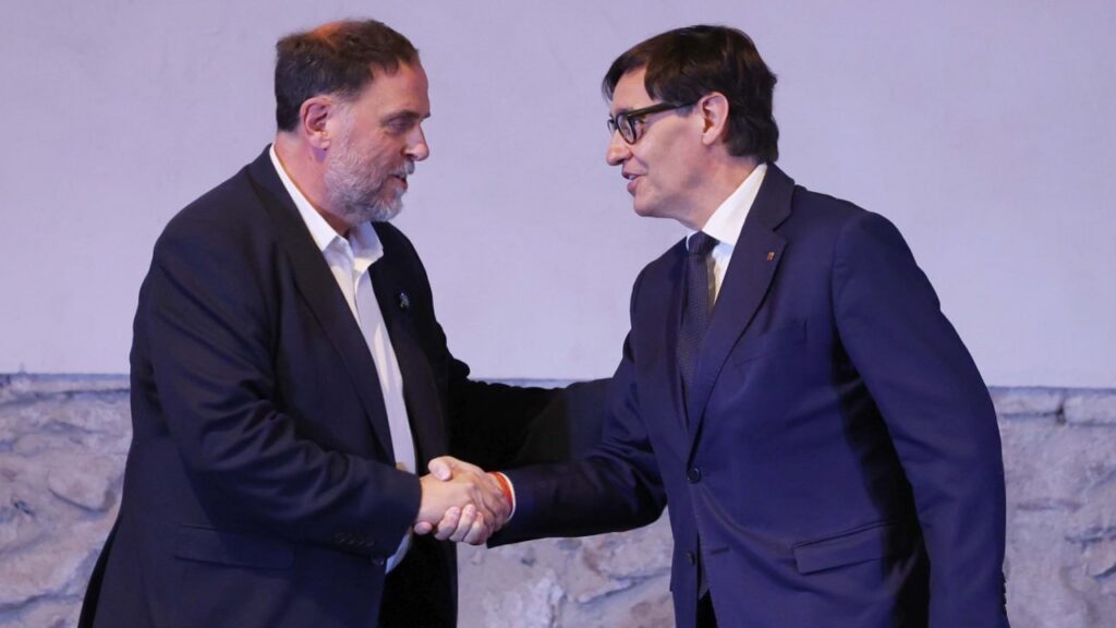 Salvador Illa i Oriol Junqueras, durant l'acte